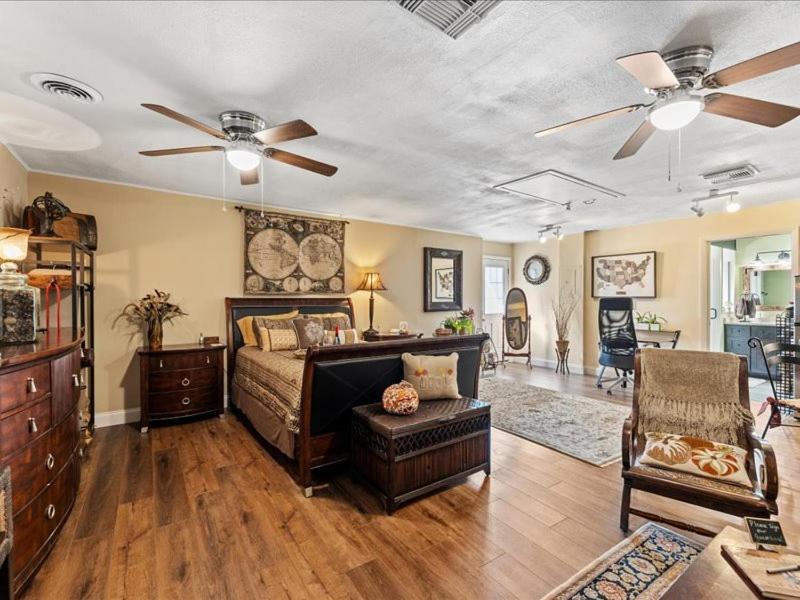 College Park-Orlando 5Star Villa Oasis - Home Away From Home - Quiet Neighborhood-Private Botanical Courtyard - Mins From Eola,Dt, Winter Park - Free Parking & Ev Plug In Eksteriør bilde